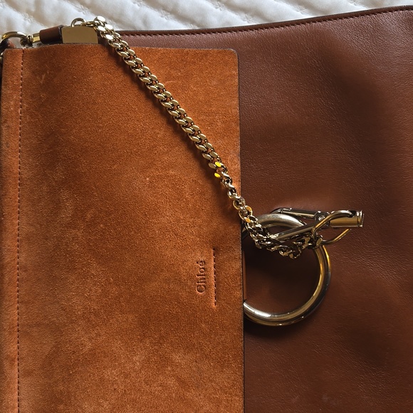 Chloe - Picture 3 of 6